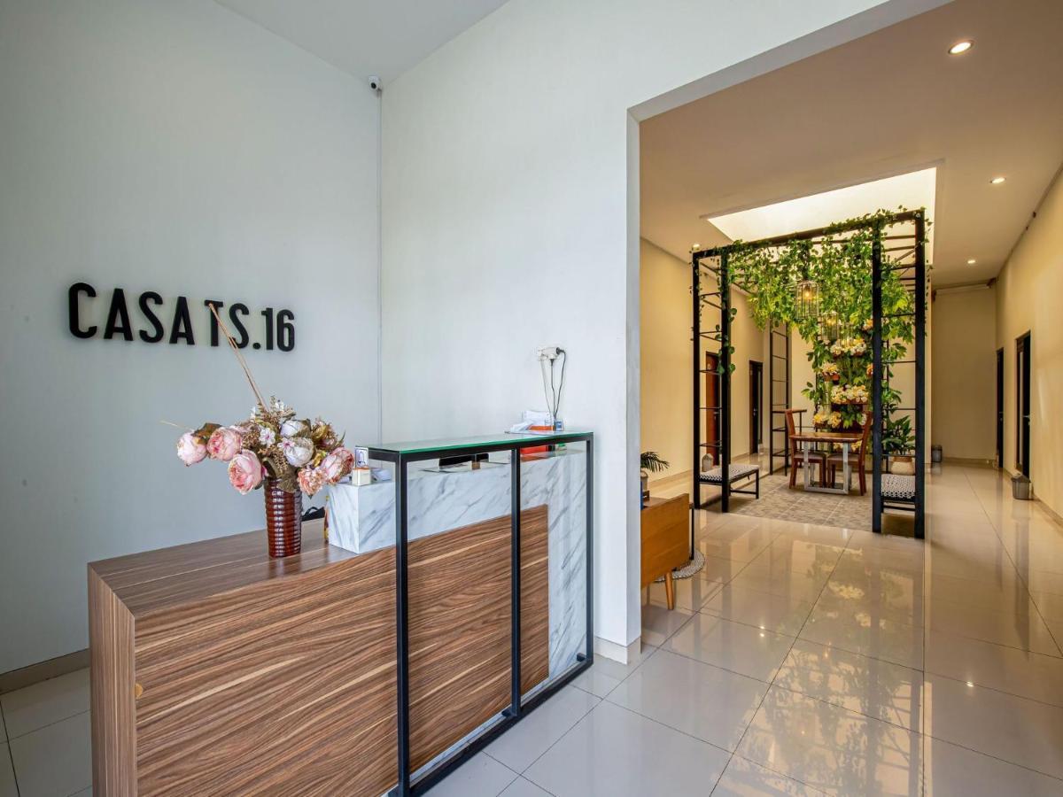 Hotel Casa Ts 16 Malang Zewnętrze zdjęcie