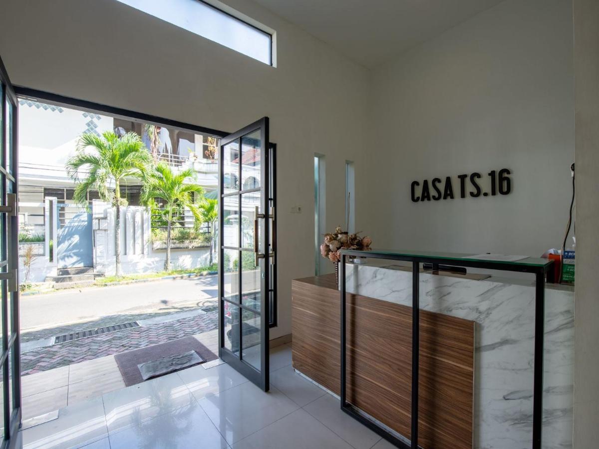 Hotel Casa Ts 16 Malang Zewnętrze zdjęcie